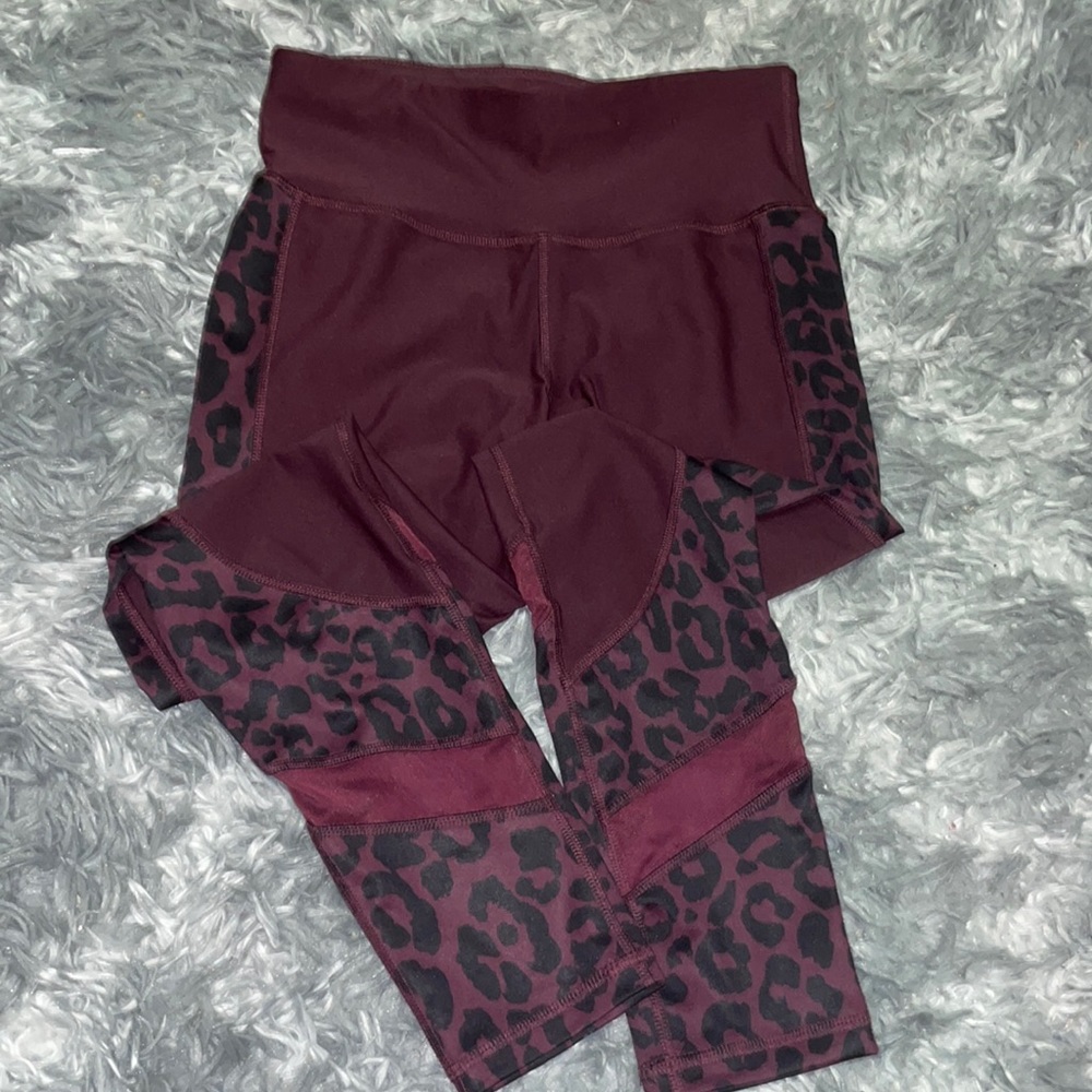 Women’s workout leggings